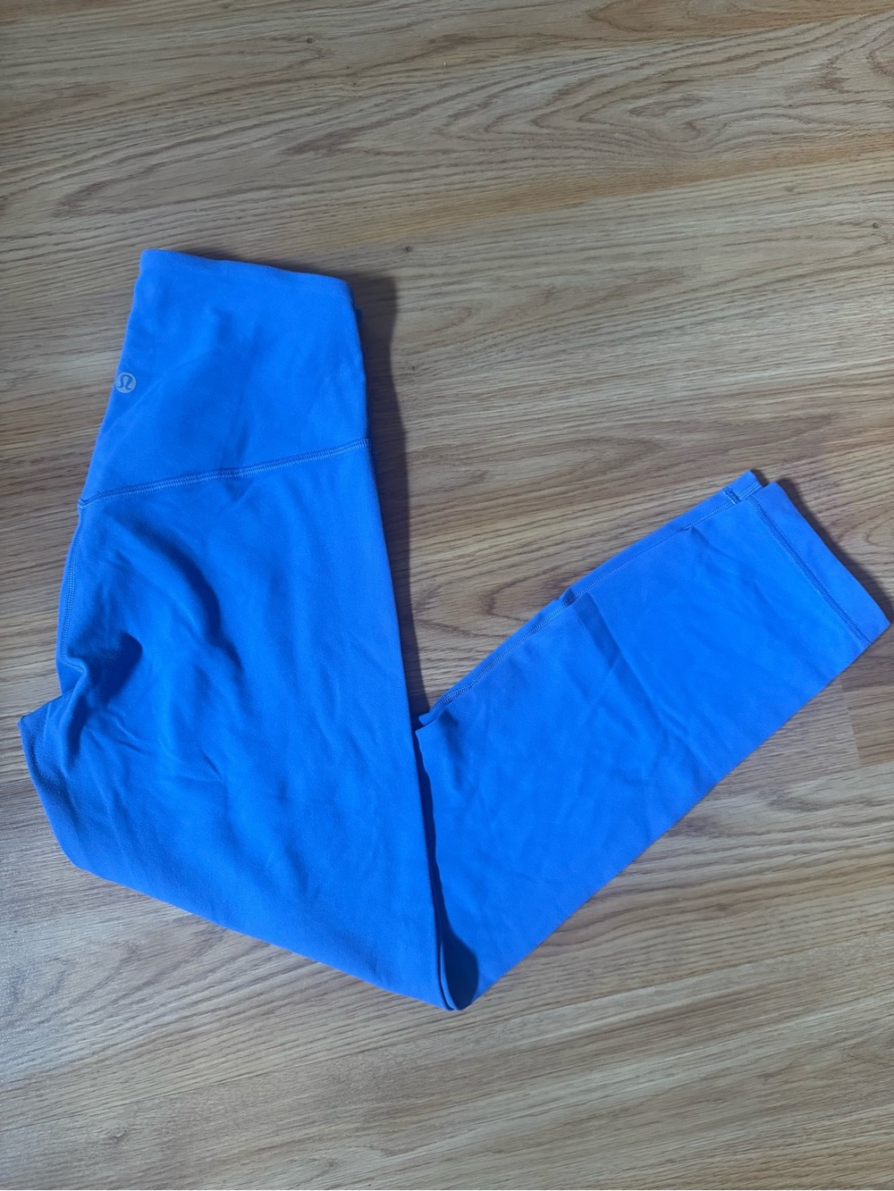 lululemon align high rise crop 23” size 6